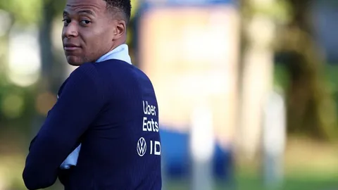 鄂尔多斯队荣获内蒙古室内五人足球赛季军